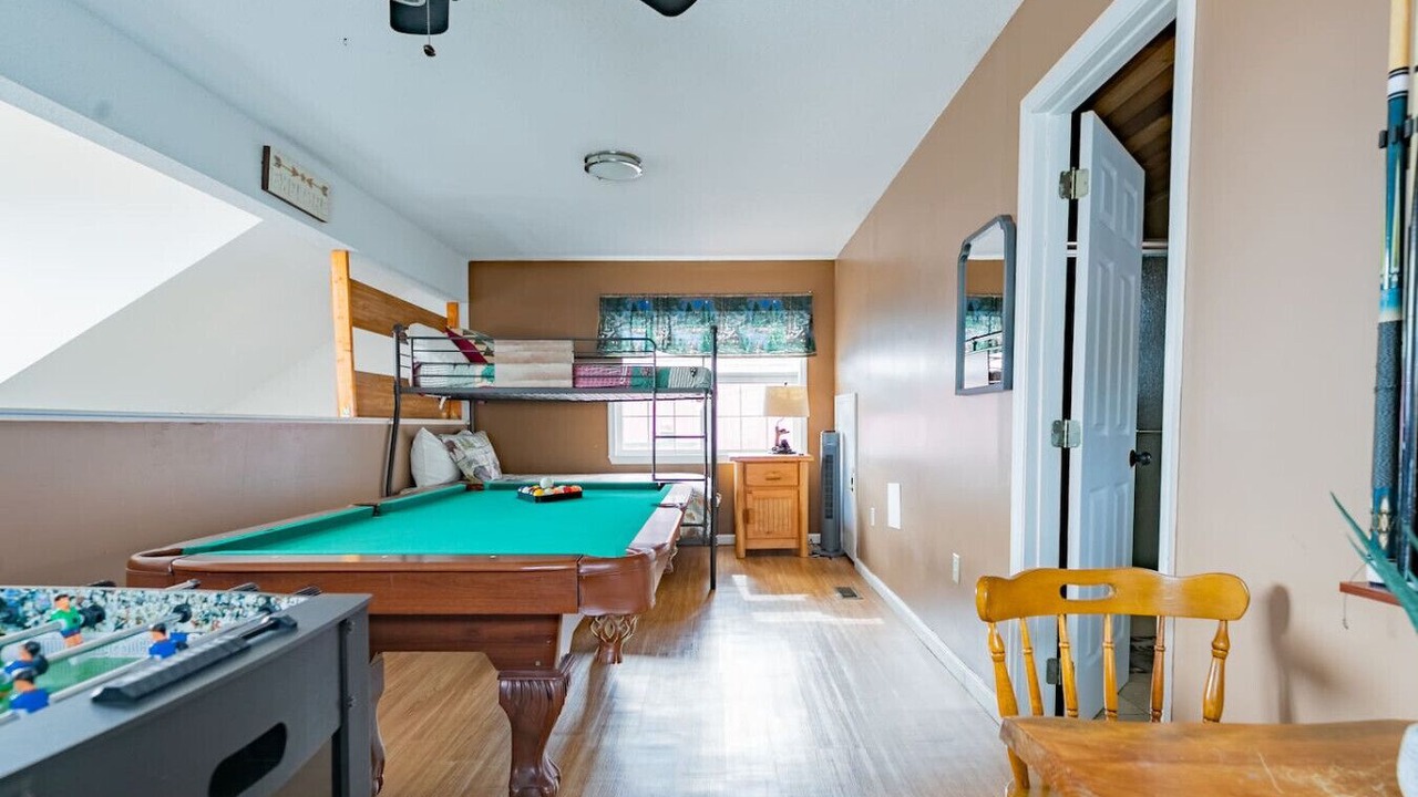 Photo of Bedroom in Chalet Village
