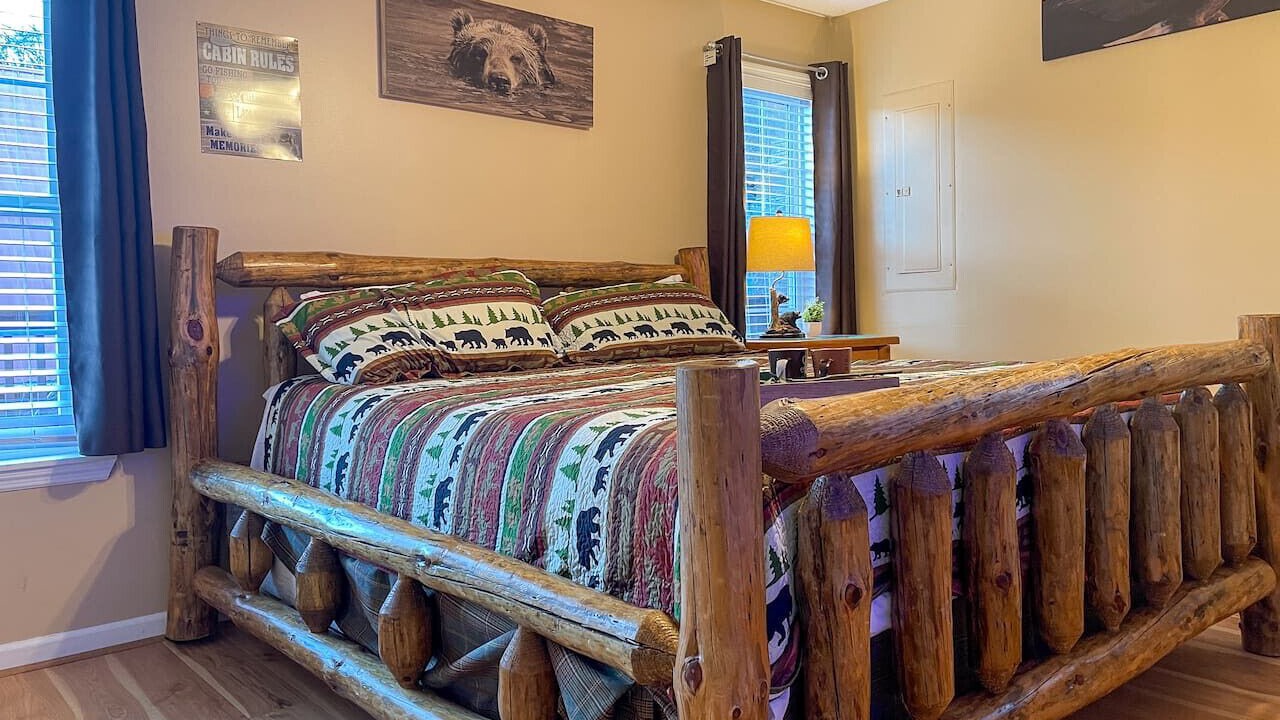 Photo of Bedroom in Chalet Village
