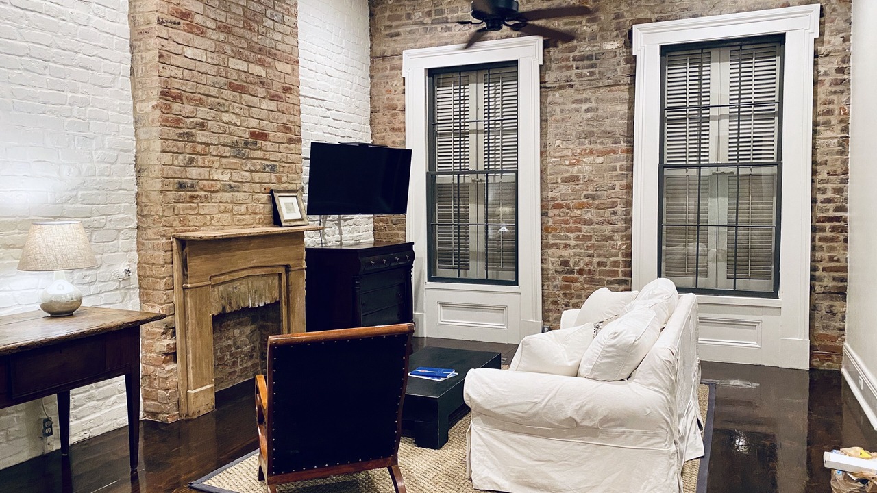 Photo of Livingroom in Lower Garden District