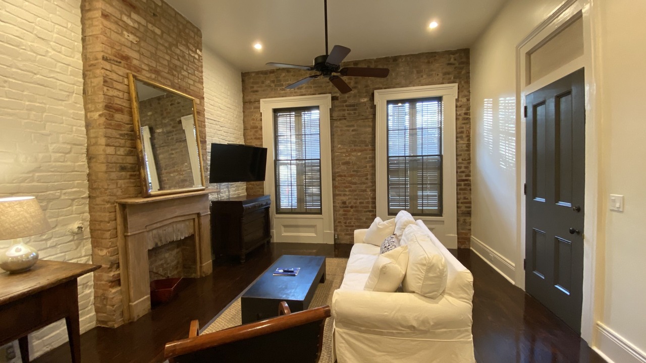 Photo of Livingroom in Lower Garden District
