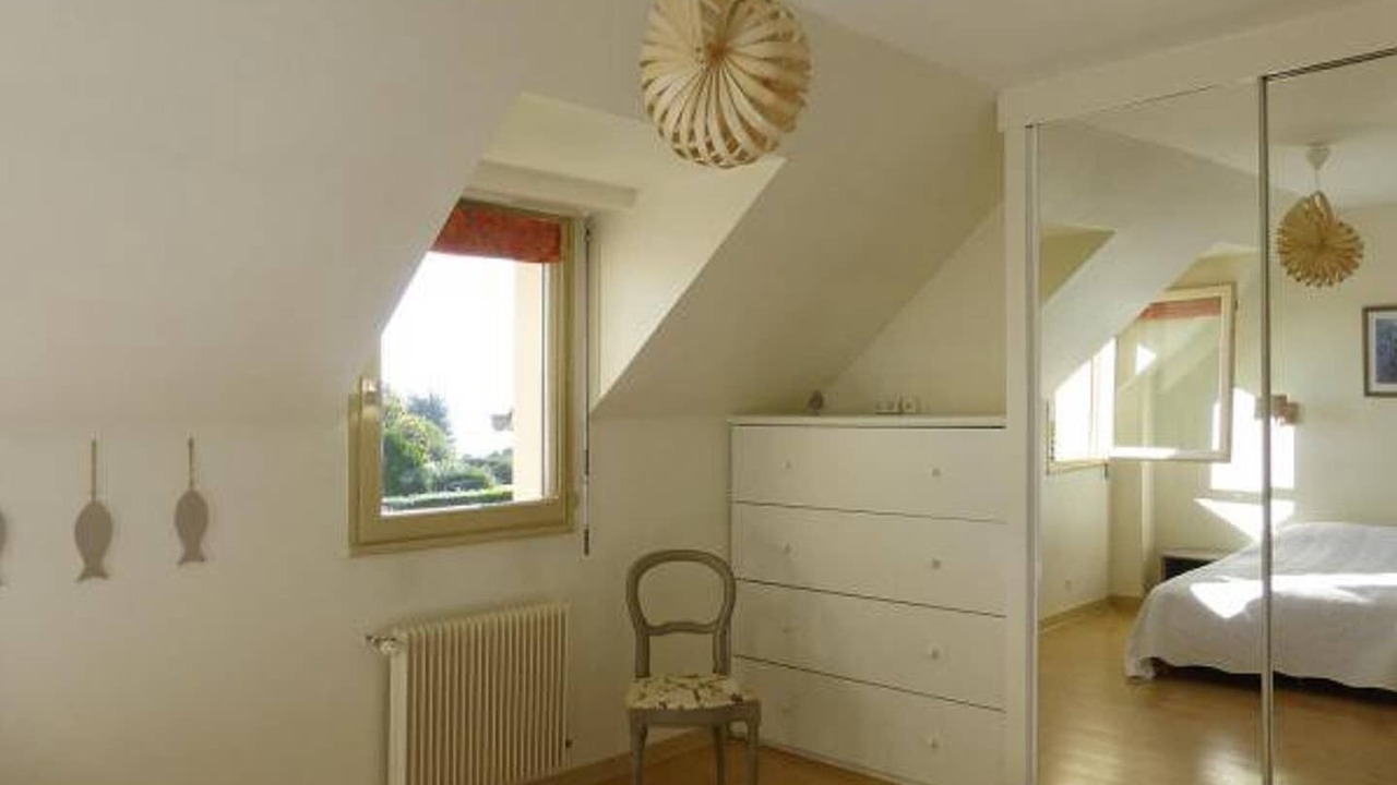 Photo of Bedroom in Le Minihic-sur-Rance