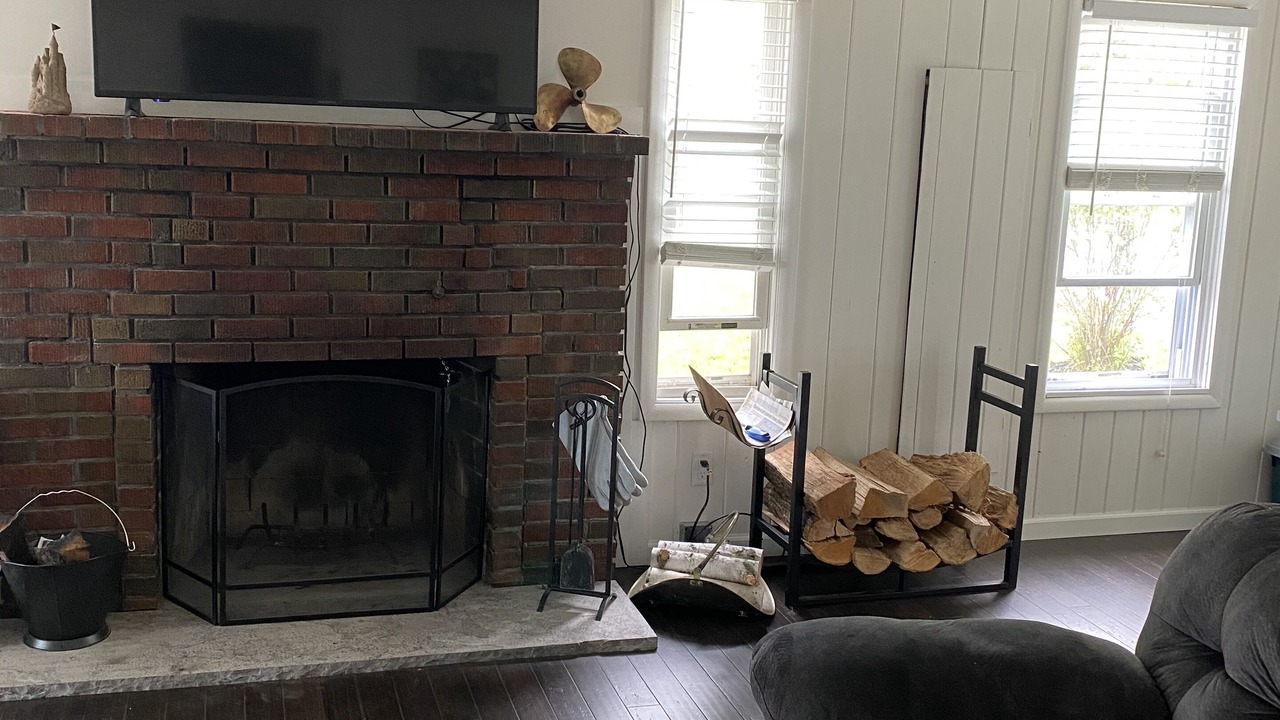 Photo of Livingroom in Dexter