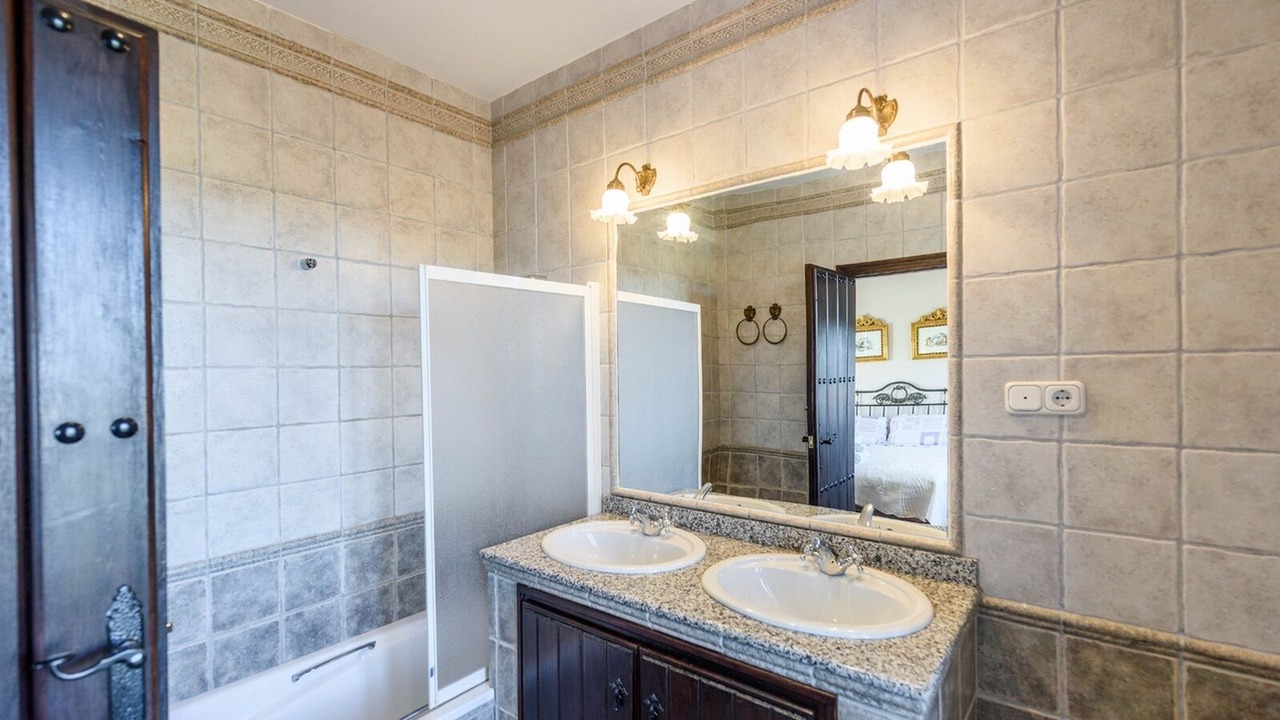 Photo of Bathroom in Archidona