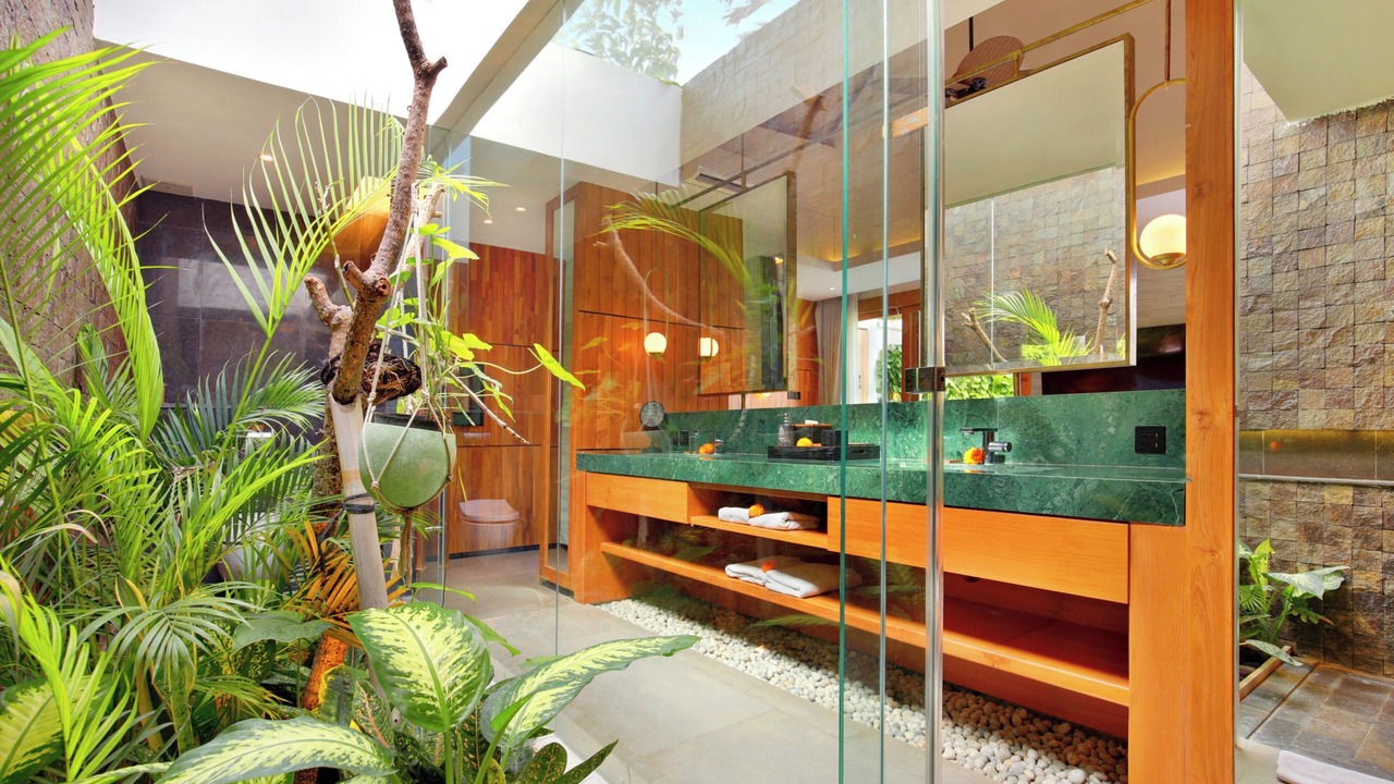 Photo of Bathroom in Sunset Road
