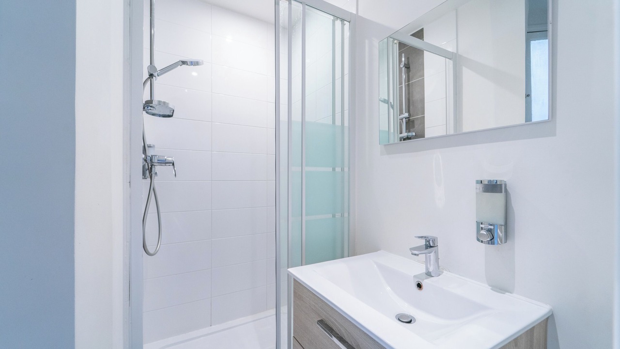 Photo of Bathroom in Necker