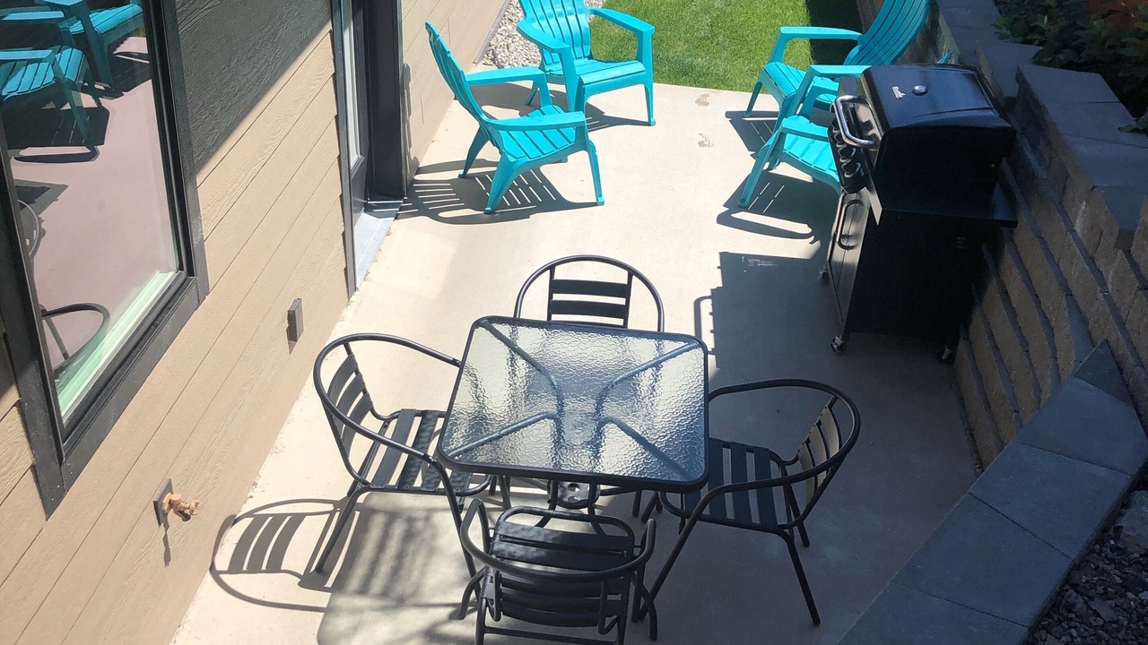 Photo of Others in Helena