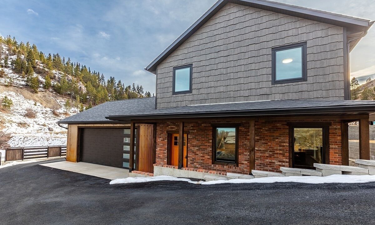 Photo of Others in Helena