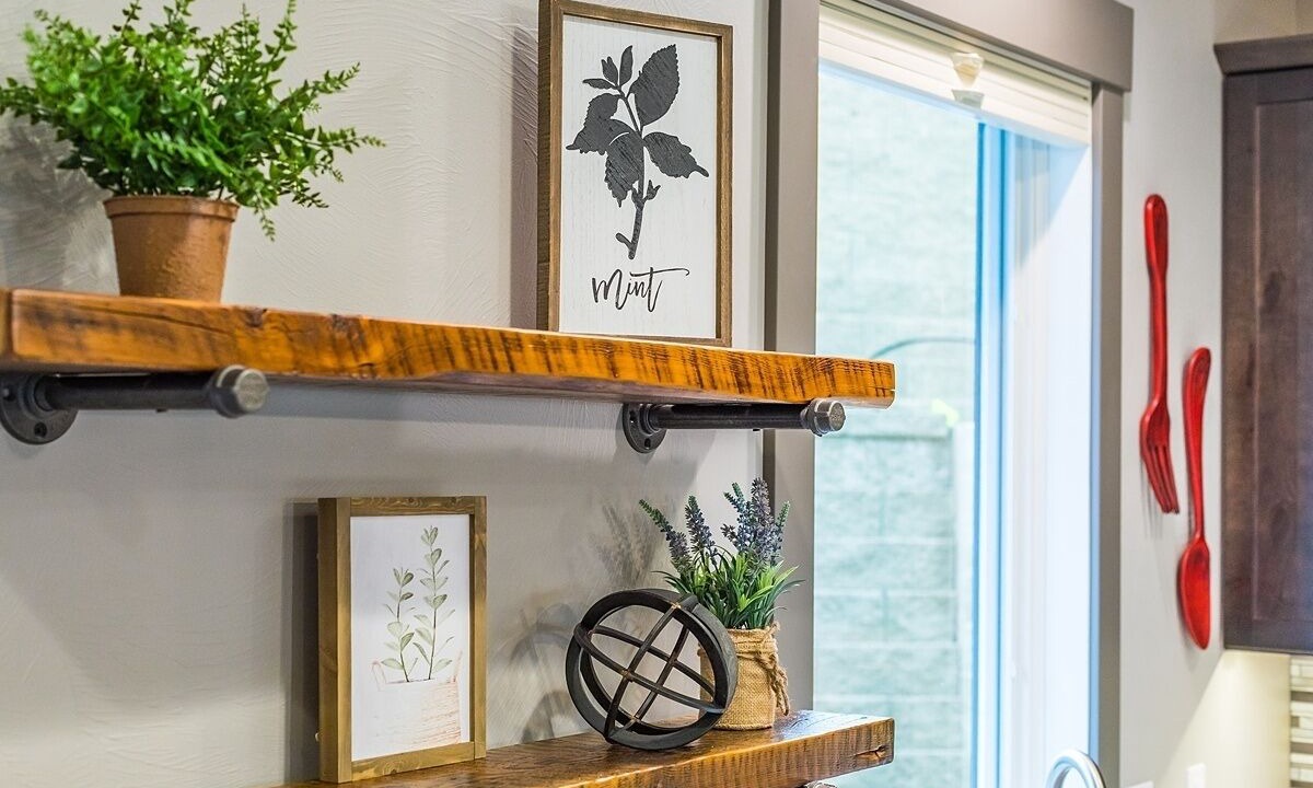 Photo of Others in Helena