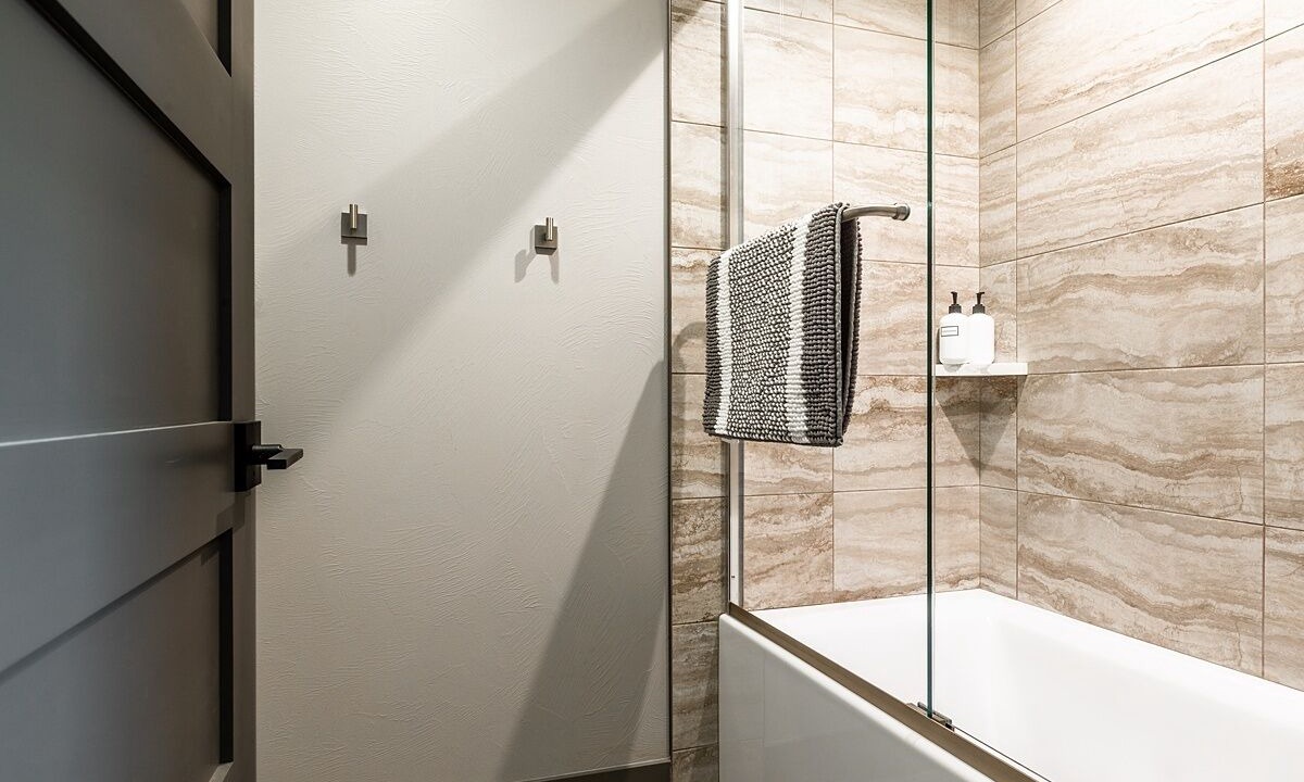 Photo of Others in Helena