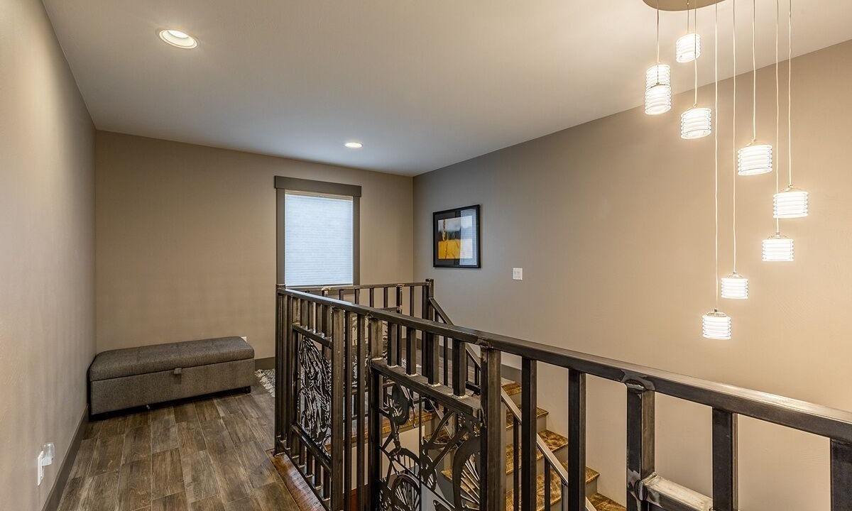 Photo of Others in Helena