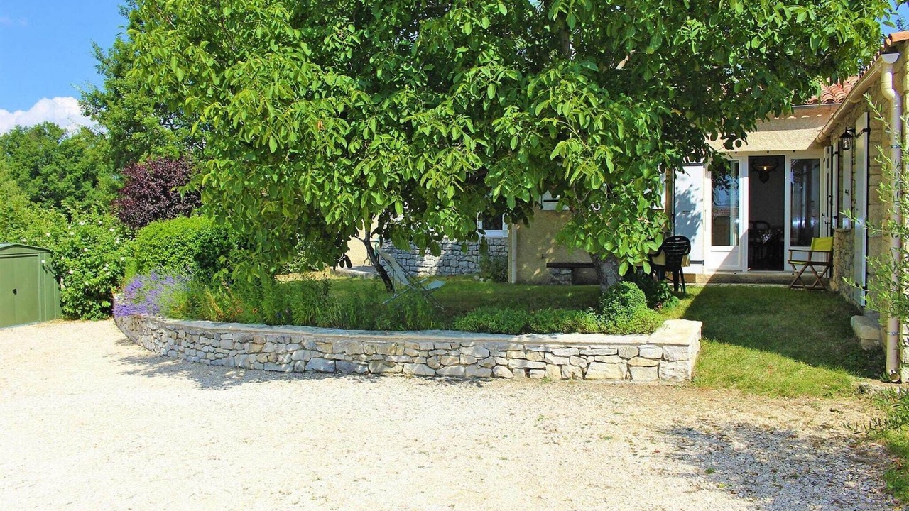 Photo of Outdoor in Revest-du-Bion