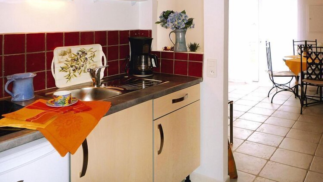 Photo of Others in Caderousse