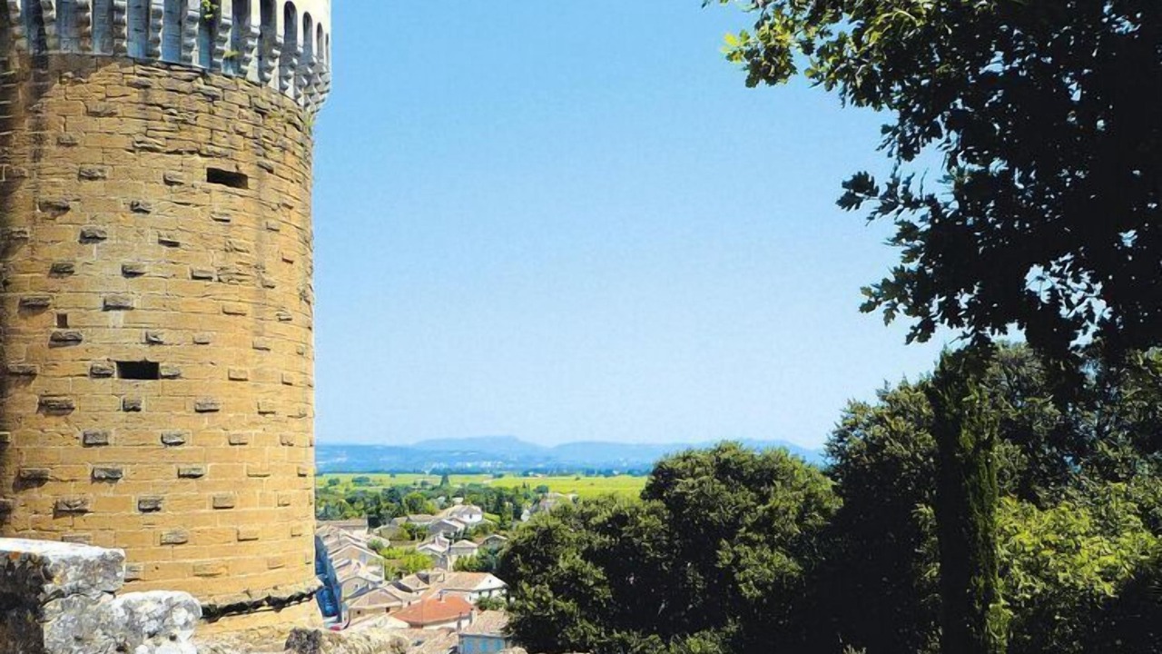 Photo of Others in Caderousse