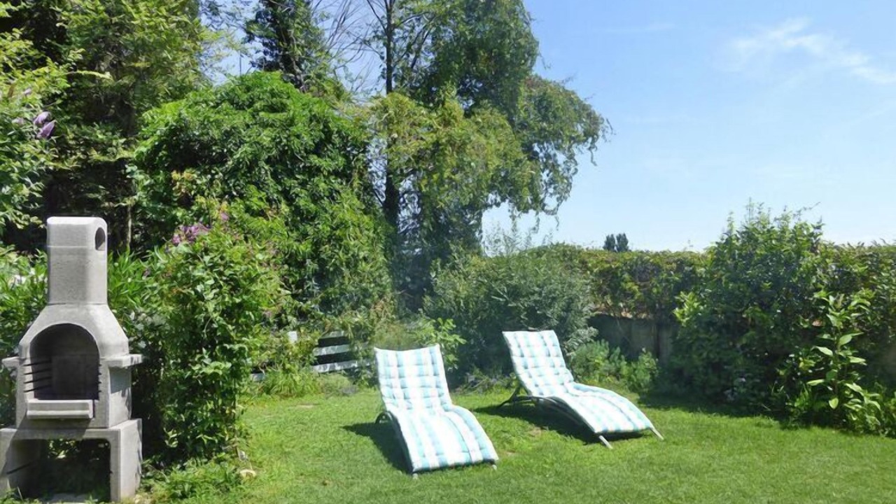 Photo of Outdoor in Caderousse