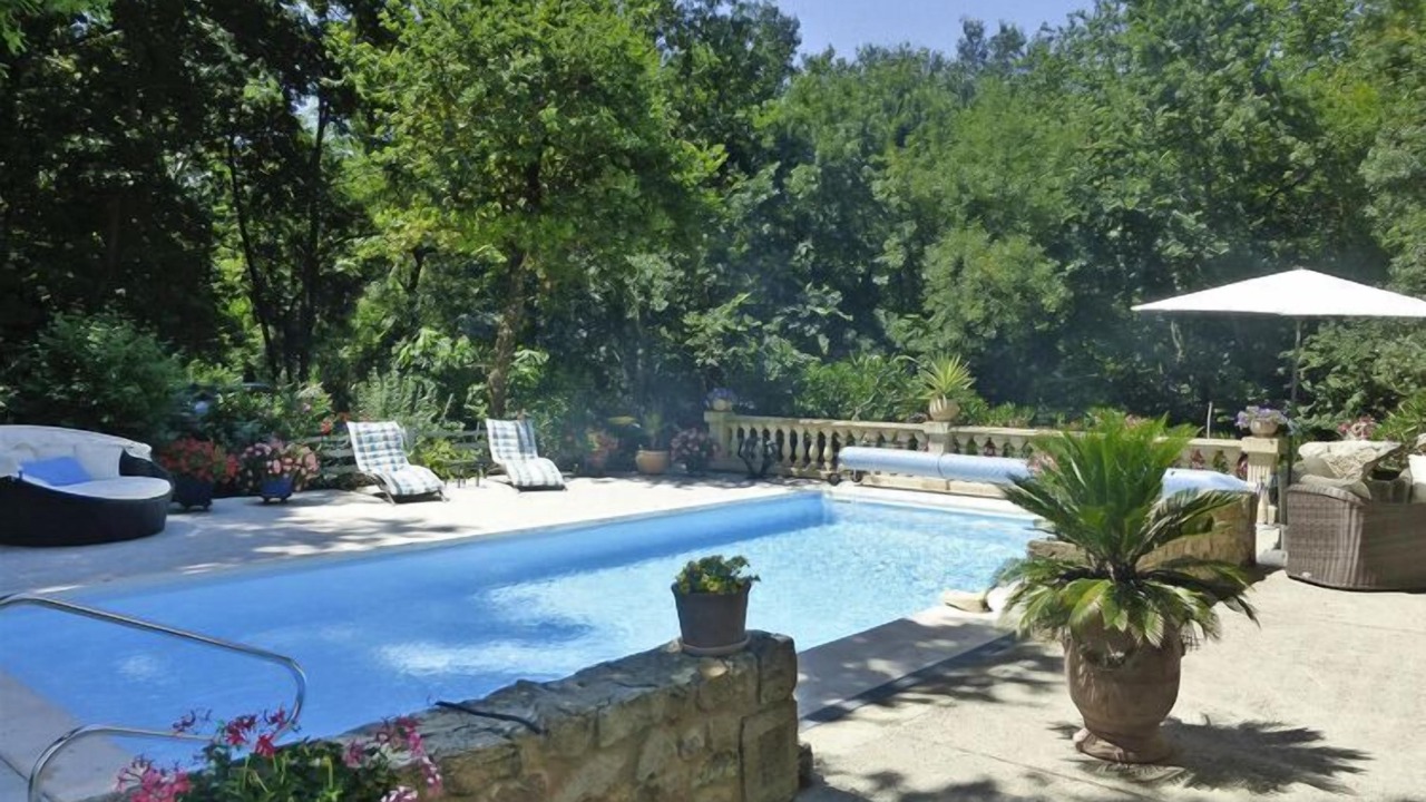 Photo of Outdoor in Caderousse