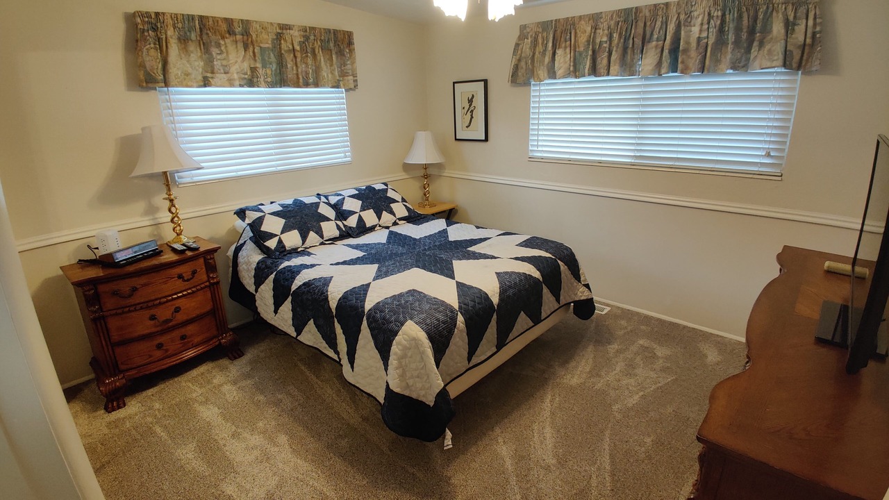 Photo of Bedroom in Millcreek