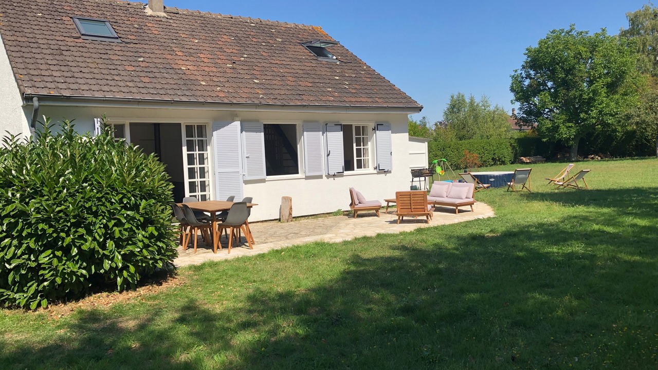 Photo of Outdoor in La Chapelle-en-Vexin