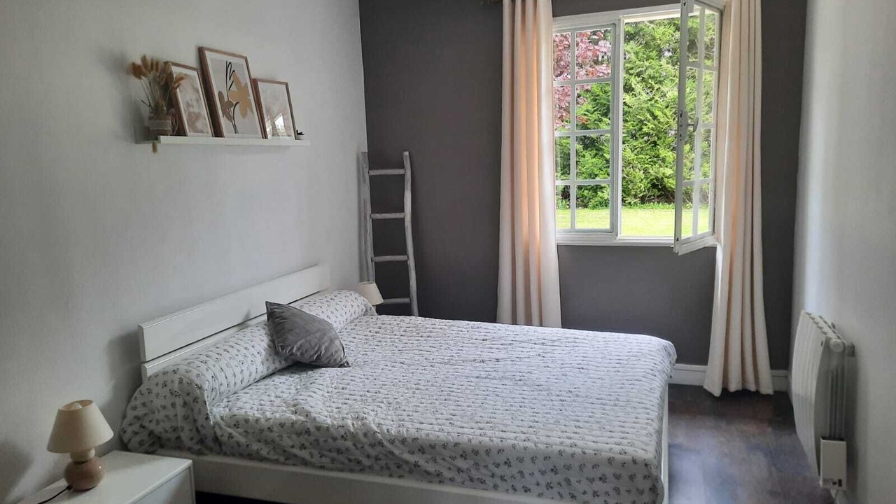 Photo of Bedroom in La Chapelle-en-Vexin