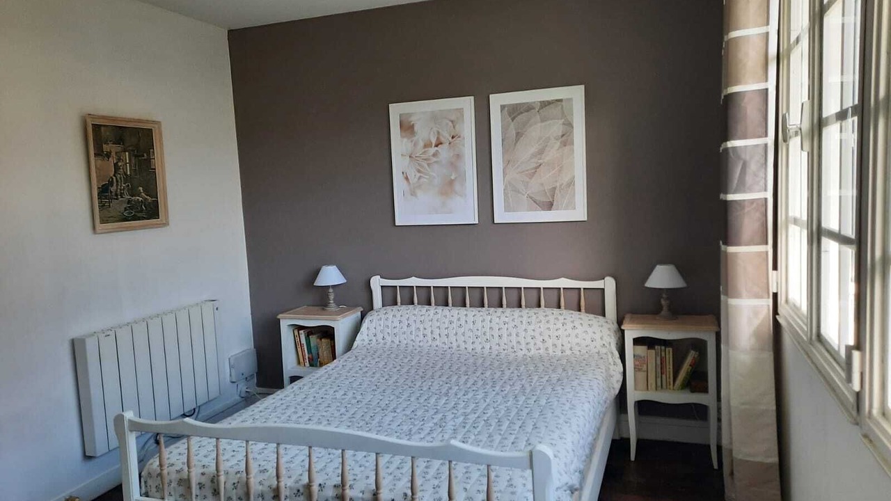 Photo of Bedroom in La Chapelle-en-Vexin