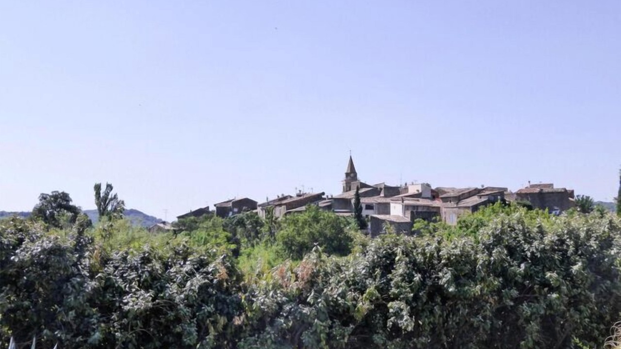 Photo of Others in Gabian