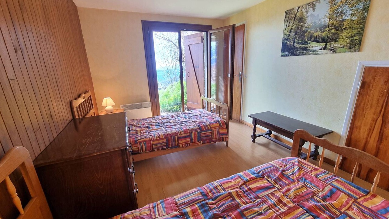 Photo of Bedroom in Saint-Michel-de-Chaillol