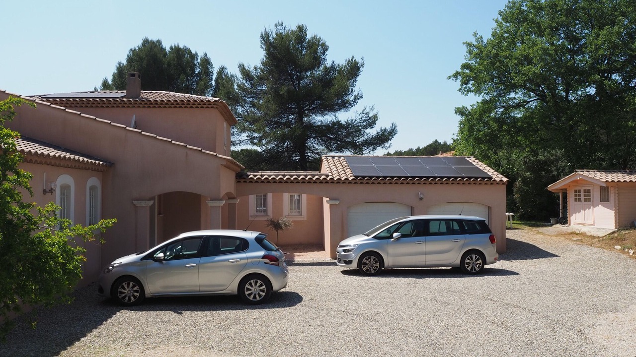 Photo of Outdoor in Lambesc