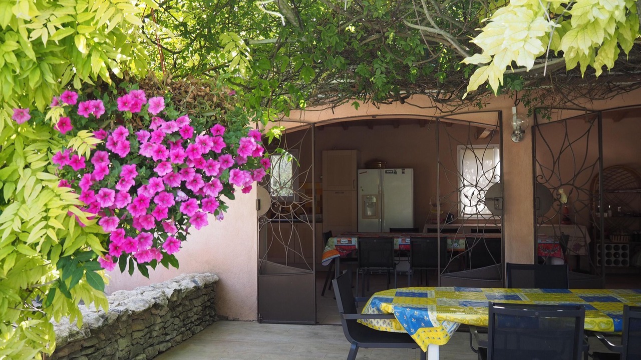 Photo of Patio Balcony in Lambesc