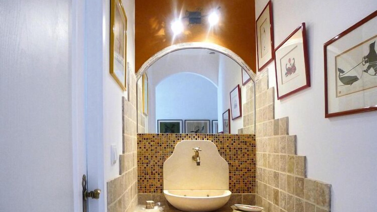 Photo of Bathroom in Lambesc