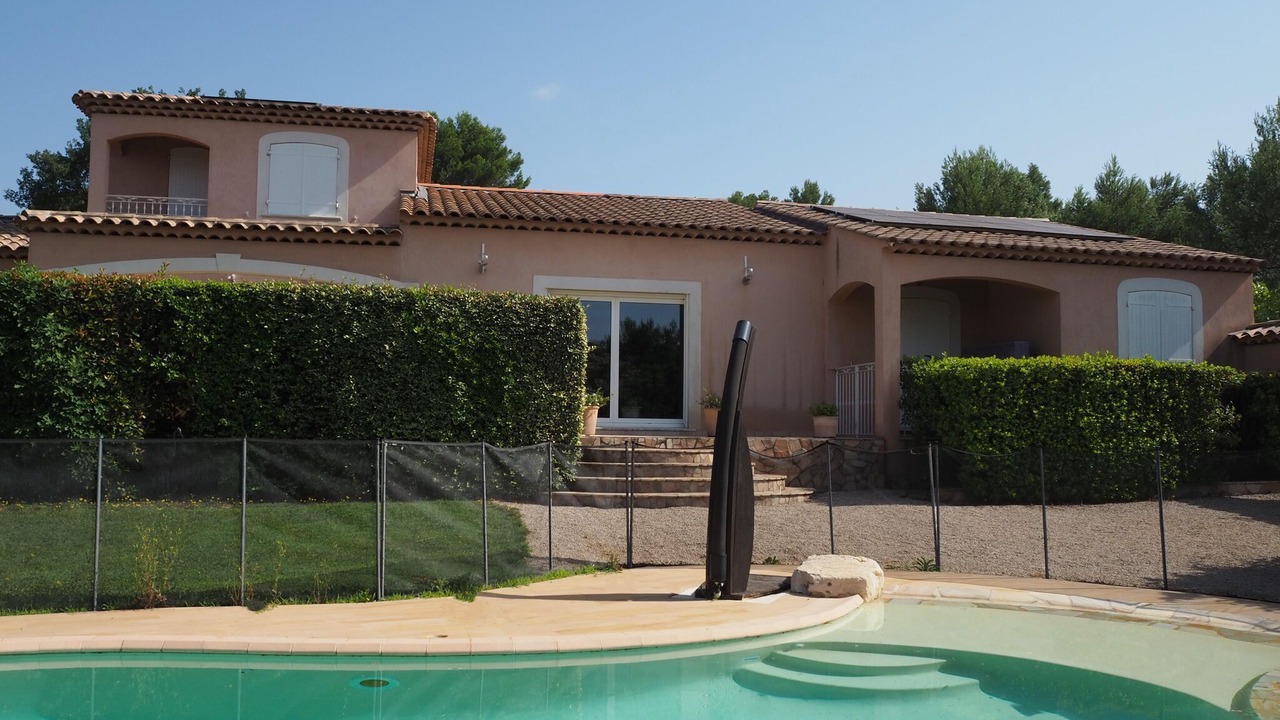 Photo of Outdoor in Lambesc