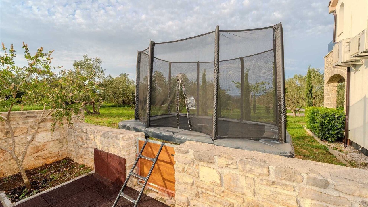Photo of Outdoor in Kali