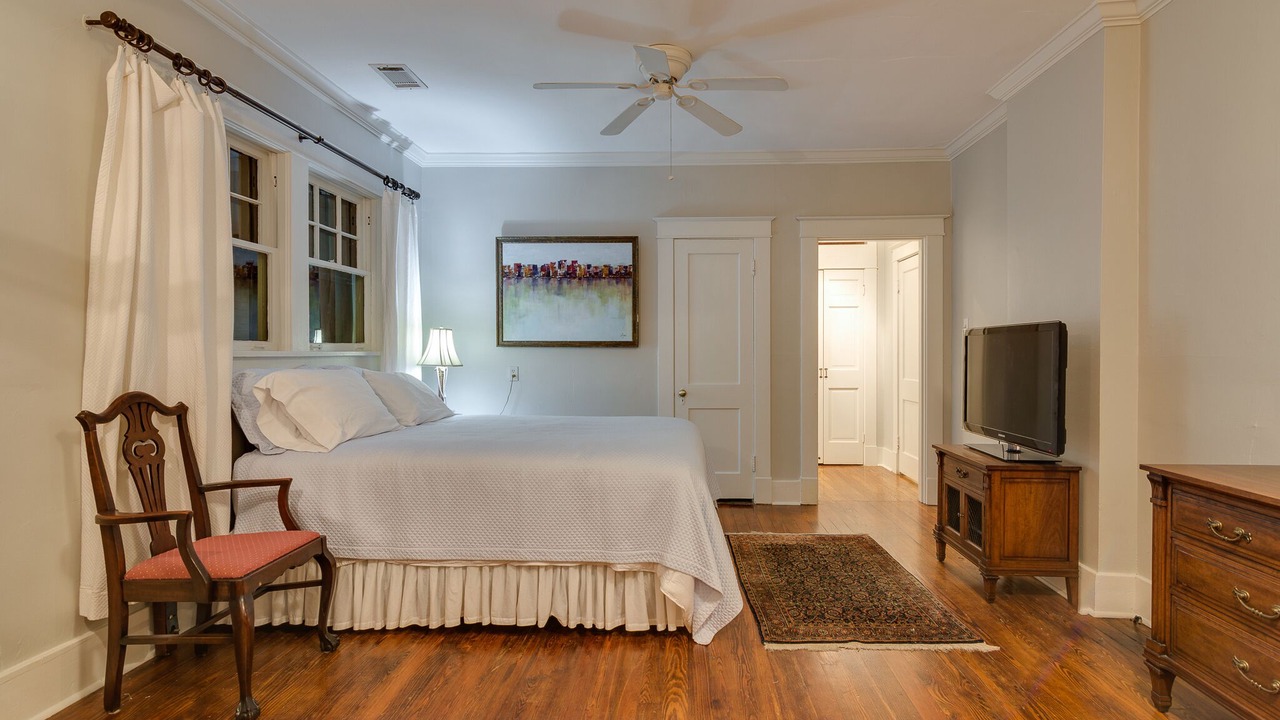 Photo of Others in Cooper-Young Historic District