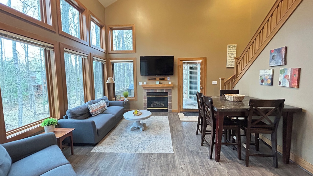 Photo of Livingroom in Boyne Falls