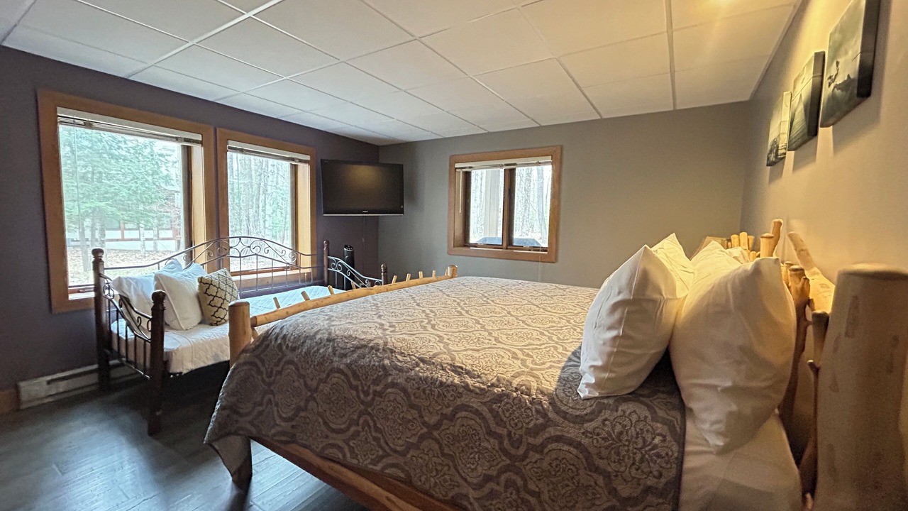 Photo of Bedroom in Boyne Falls