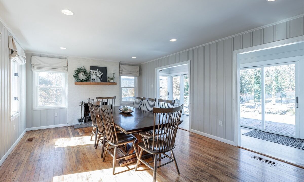 Photo of Bedroom in Chattanooga Valley