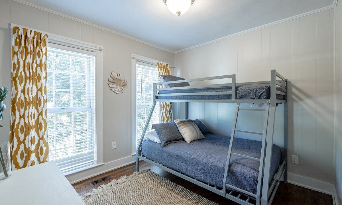 Photo of Bedroom in Chattanooga Valley
