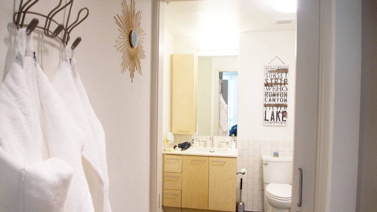 Photo of Bathroom in Hollywood