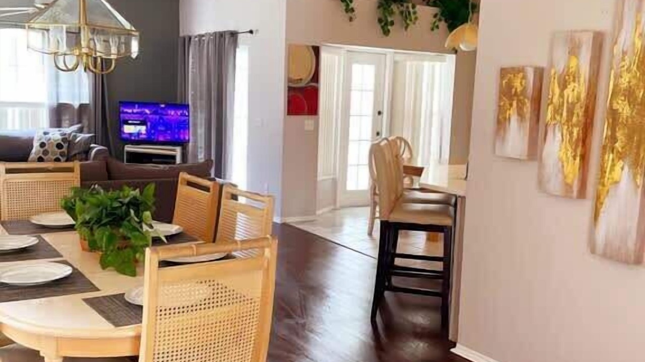 Photo of Others in Lindfields