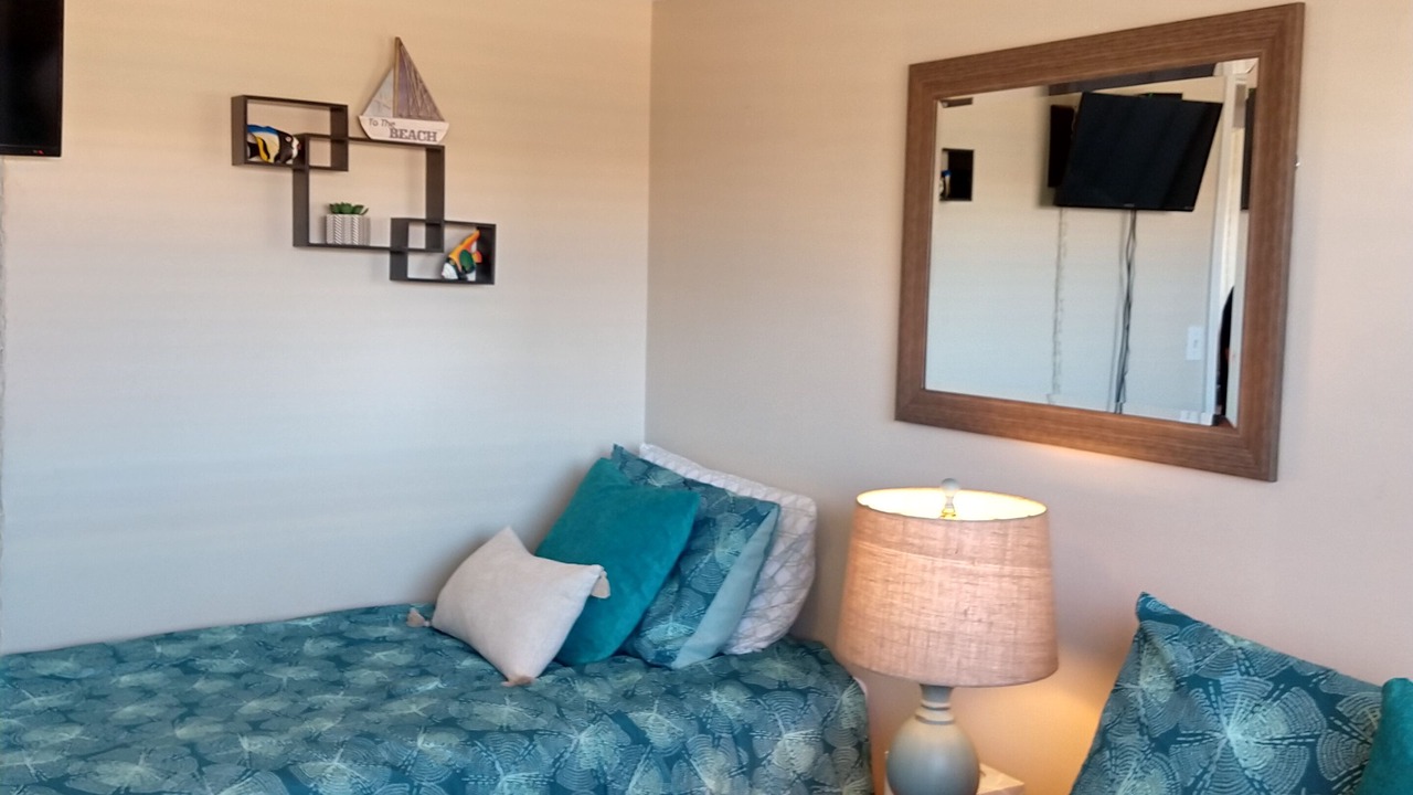 Photo of Bedroom in Crescent Beach