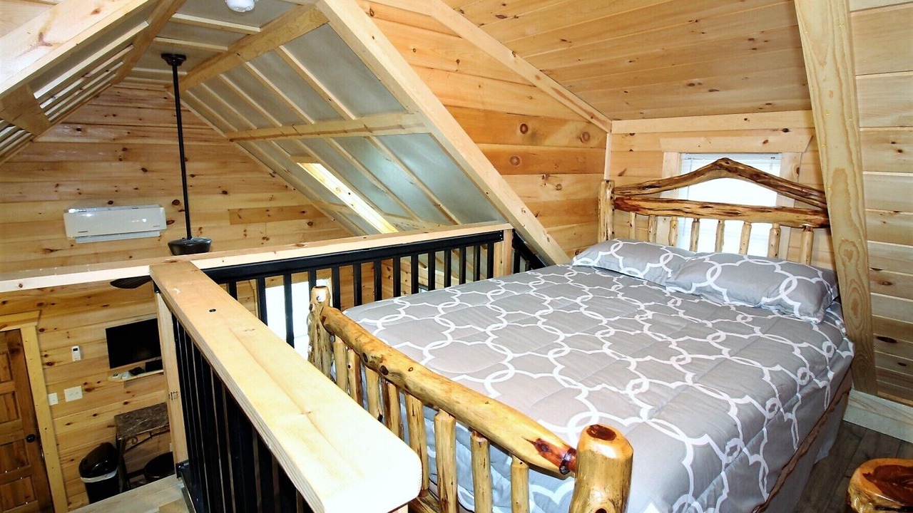 Photo of Bedroom in Waynesville