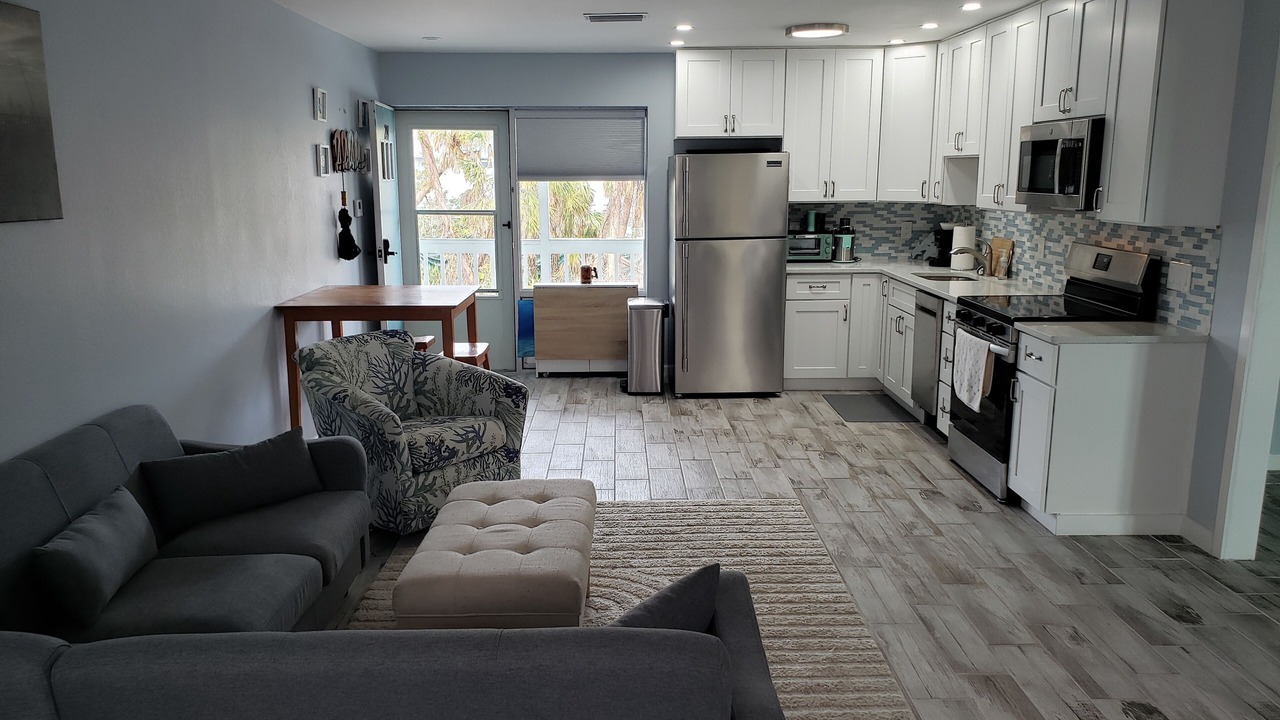 Photo of Livingroom in Englewood