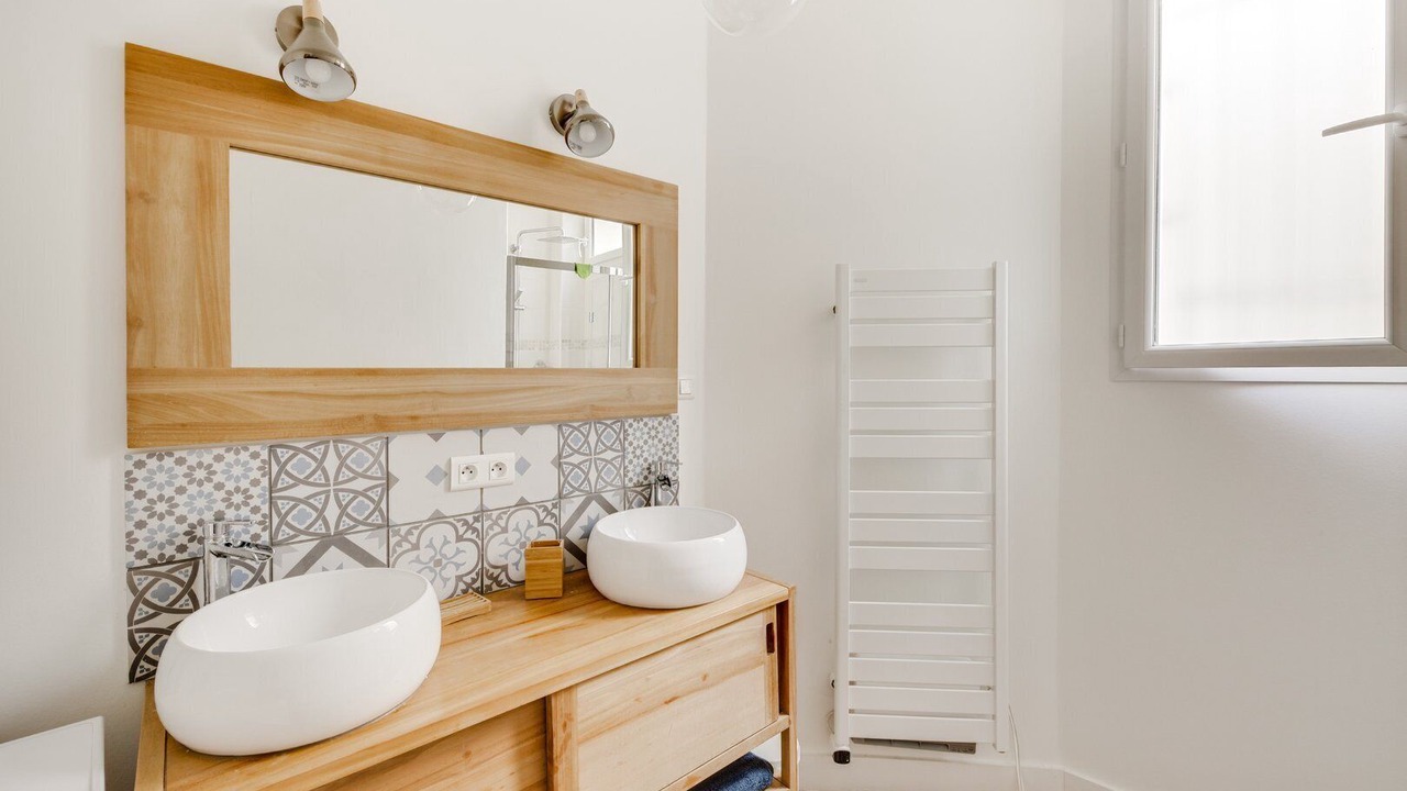 Photo of Bathroom in Quartier de la Salpetriere