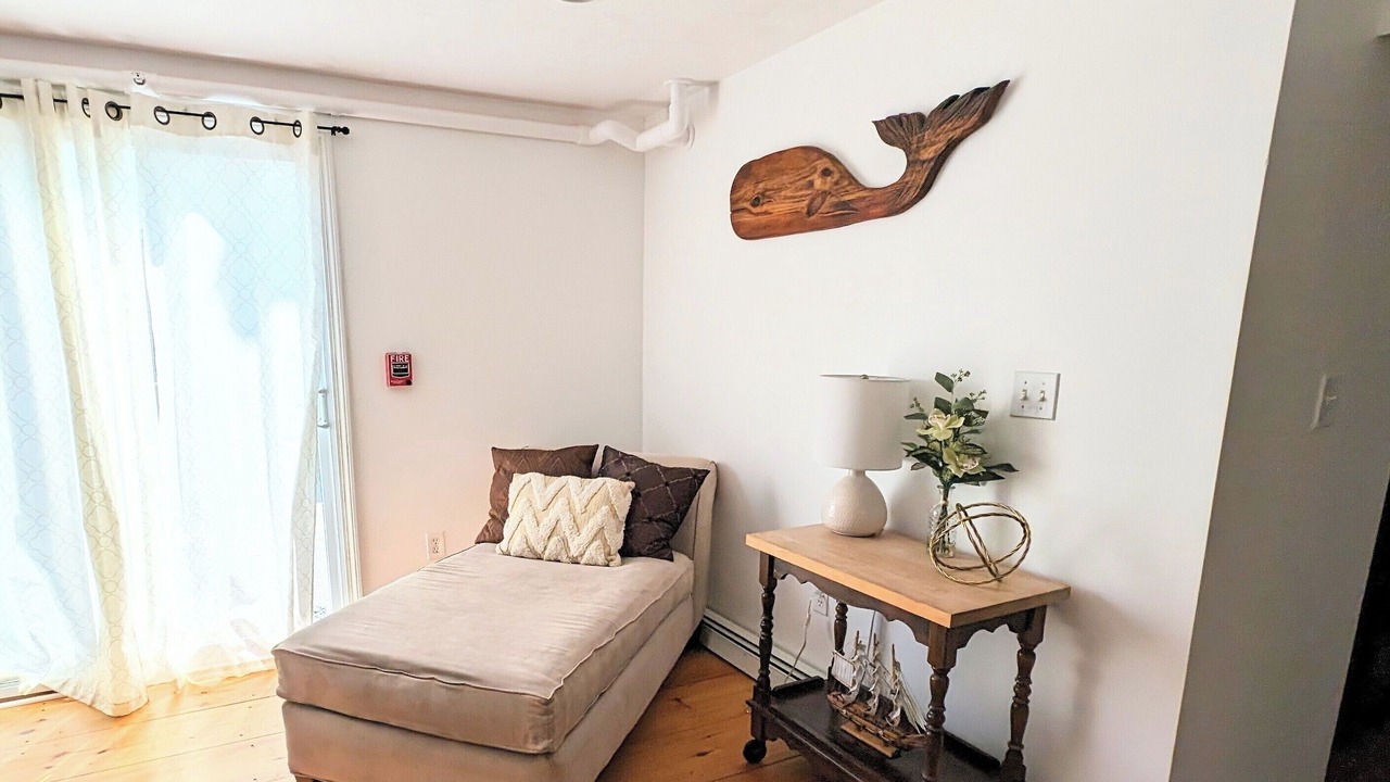 Photo of Livingroom in Onset