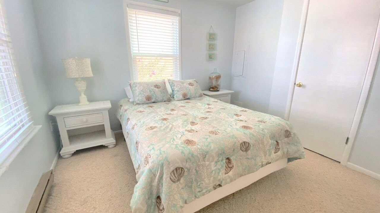 Photo of Bedroom in Townsend's Inlet