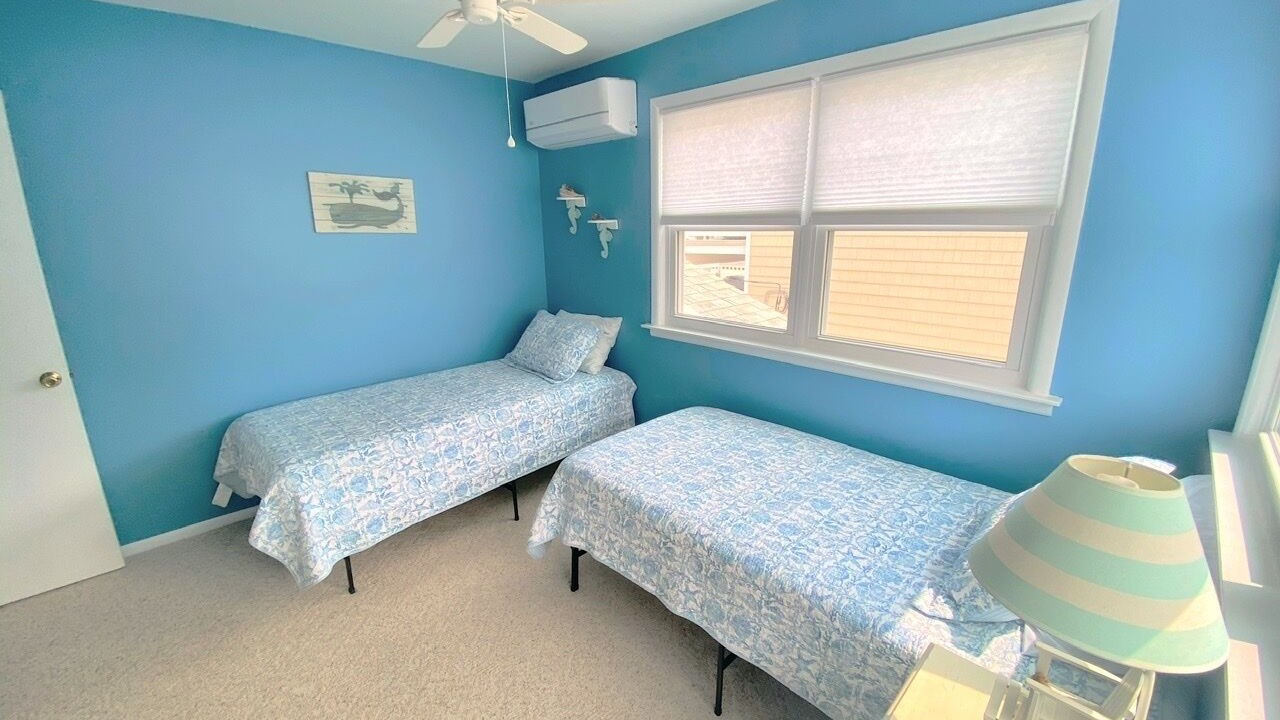 Photo of Bedroom in Townsend's Inlet