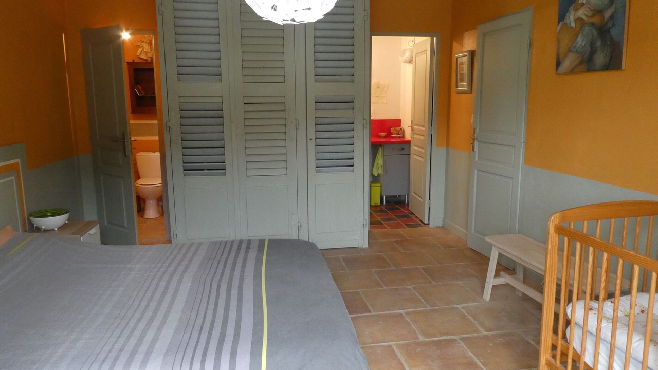 Photo of Bedroom in Lasalle