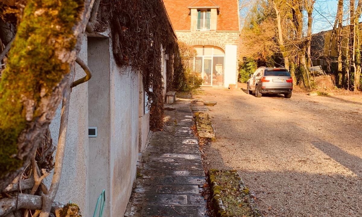 Photo of Outdoor in Savigny-en-Terre-Plaine