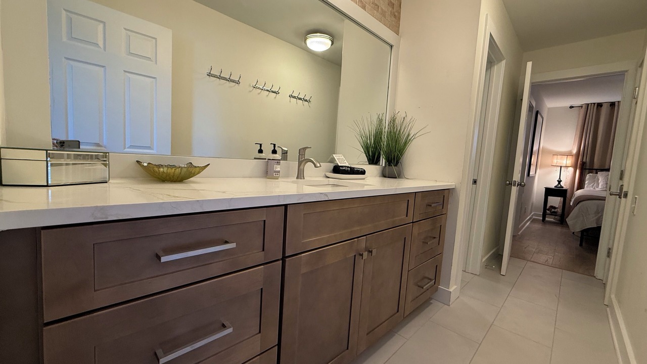 Photo of Bathroom in North Capitol