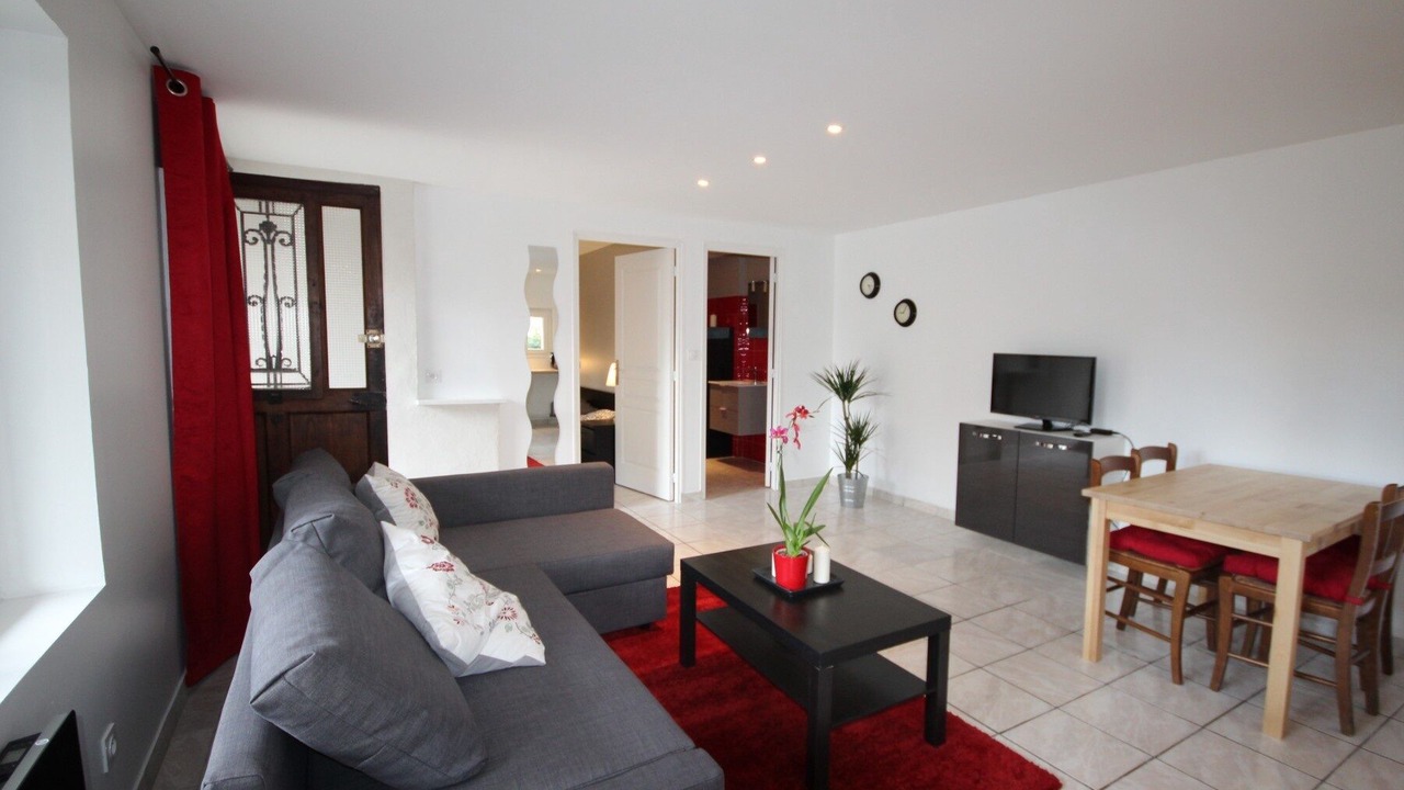 Photo of Livingroom in Minimes - Barriere de Paris