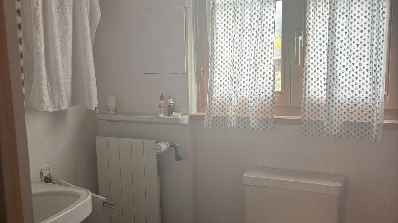 Photo of Bathroom in Kandersteg