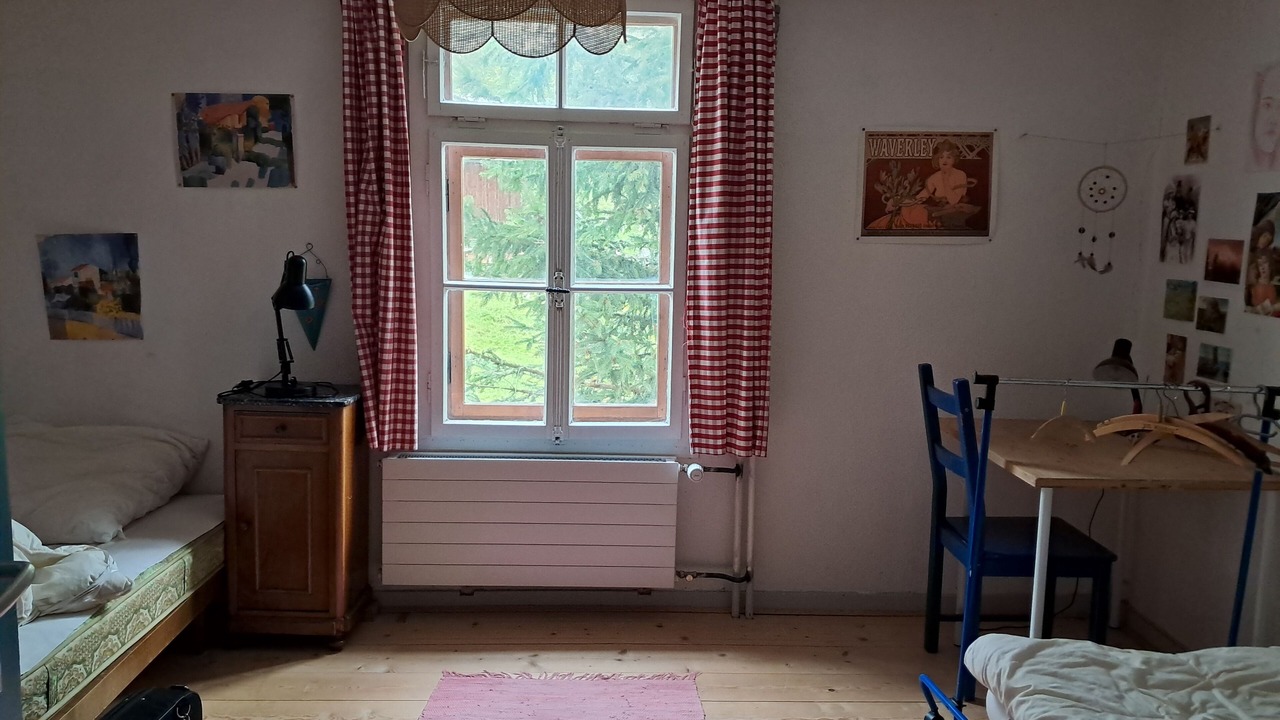 Photo of Bedroom in Kandersteg